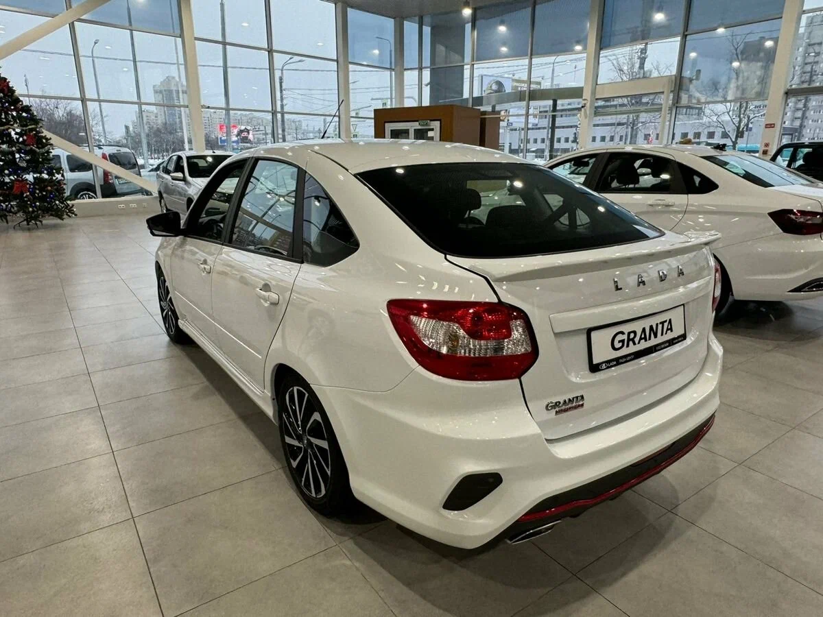 Lada Granta Sport Лифтбек в Ставрополе - фото №4