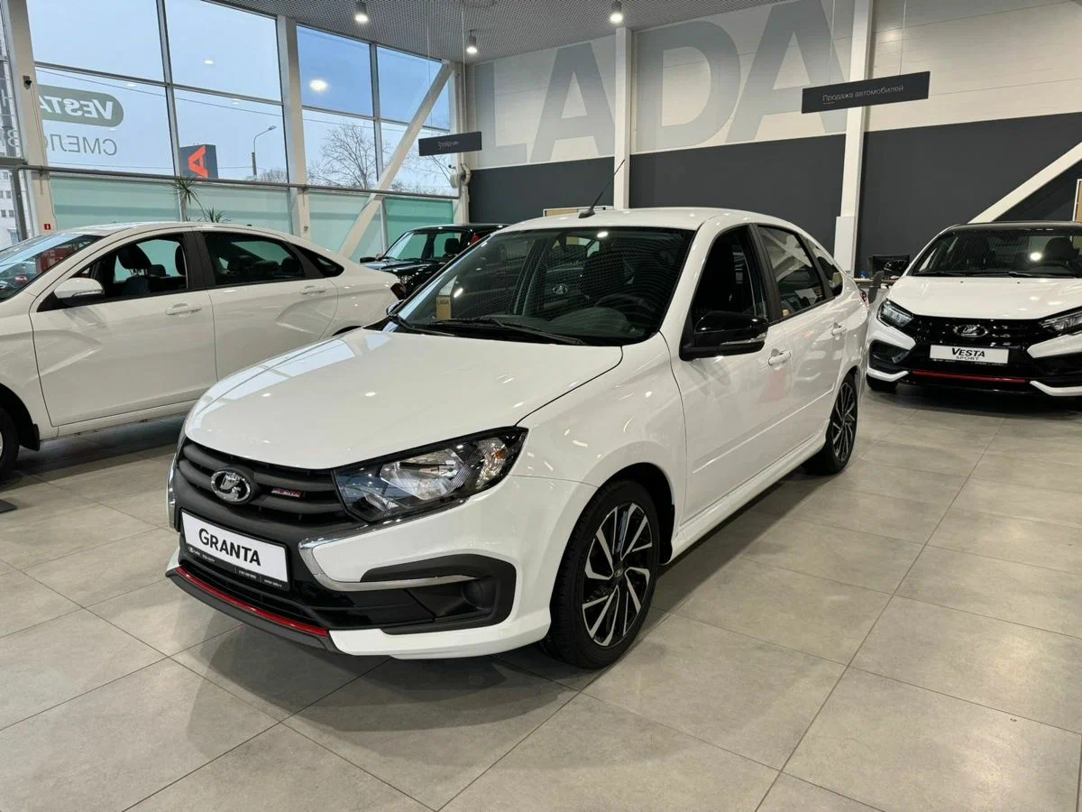 Lada Granta Sport Лифтбек в Ставрополе - фото №2